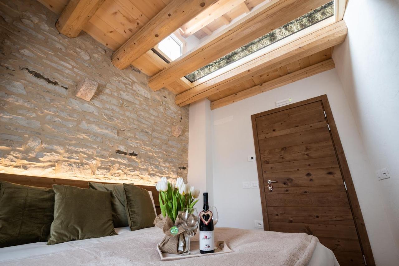 Antico Borgo Brunelli Conco Exteriör bild